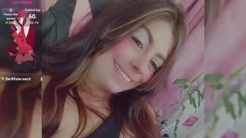 Snapshot of rosario_1996 chatting on July 5, 2026, 4:19 am rosario_1996 online show from July 5, 2026, 4:19 am