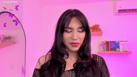 Rose Saenz online show from December 10, 2024, 9:11 pm