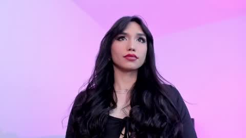 Rose Saenz online show from May 25, 2026, 7:42 pm