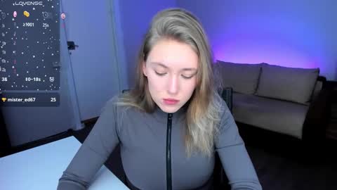 Rose but u can call me princess online show from December 18, 2025, 8:15 pm