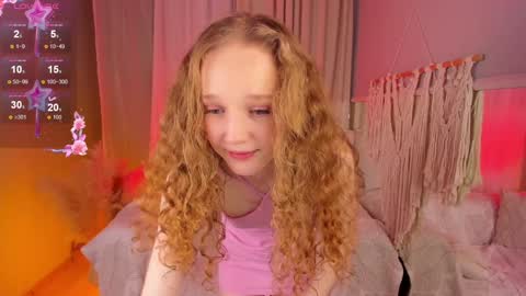 Snapshot of rose_charming_ chatting on December 7, 2024, 1:03 am Rose online show from December 7, 2024, 1:03 am