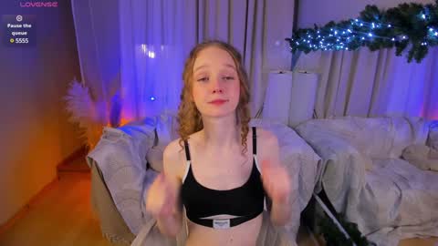 Snapshot of rose_charming_ chatting on December 20, 2024, 11:16 pm Rose online show from December 20, 2024, 11:16 pm
