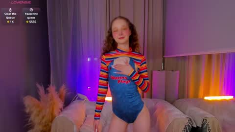 Snapshot of rose_charming_ chatting on January 25, 2025, 9:46 pm Rose online show from January 25, 2025, 9:46 pm