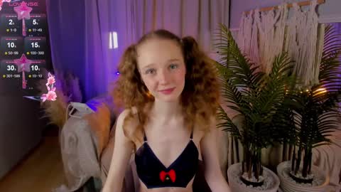 Snapshot of rose_charming_ chatting on January 29, 2025, 12:54 am Rose online show from January 29, 2025, 12:54 am