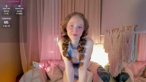 Snapshot of rose_charming_ chatting on March 1, 2025, 9:59 pm Rose online show from March 1, 2025, 9:59 pm