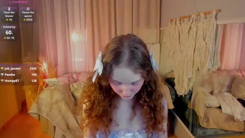 Snapshot of rose_charming_ chatting on March 6, 2025, 12:54 am Rose online show from March 6, 2025, 12:54 am