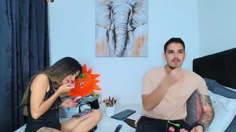 Snapshot of rose_dom chatting on January 9, 2025, 1:18 am Rose And Dom online show from January 9, 2025, 1:18 am