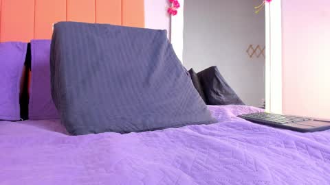 Snapshot of rose_thompson19 chatting on June 1, 2026, 7:26 pm Rosse online show from June 1, 2026, 7:26 pm