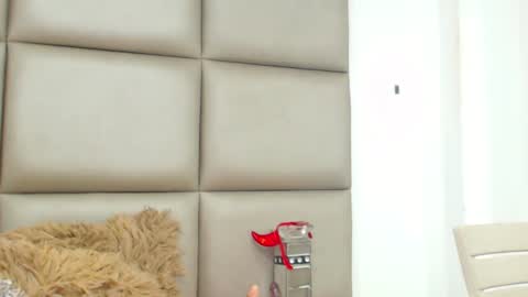 rose_valentiine online show from June 20, 2026, 12:41 pm