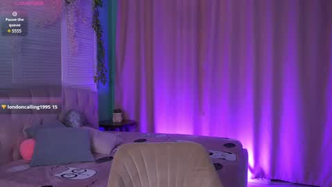 Snapshot of roseallan chatting on January 15, 2025, 5:50 am Rose online show from January 15, 2025, 5:50 am