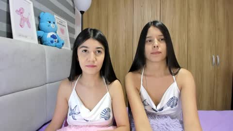 Rose y Miah online show from April 4, 2026, 3:05 am