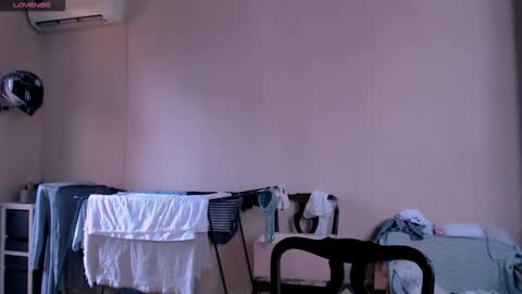 Rose online show from September 28, 2025, 8:09 am