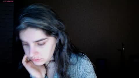 Snapshot of roselina_ chatting on February 25, 2026, 6:28 pm Rose online show from February 25, 2026, 6:28 pm