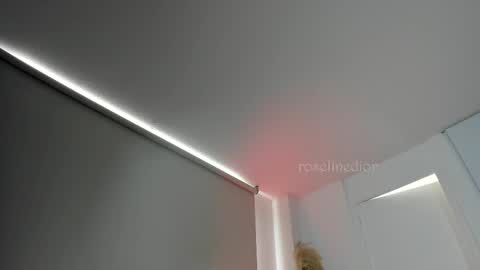 Lyla OF roselinedior online show from September 13, 2025, 2:50 pm