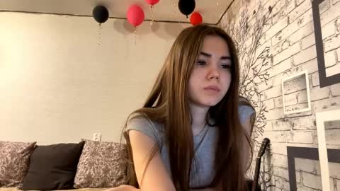 Rosa online show from April 10, 2026, 4:28 am