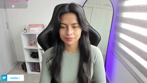 Nat online show from November 17, 2025, 2:34 pm