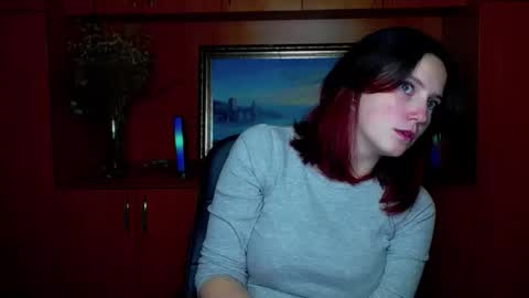 Scarlet online show from November 6, 2025, 1:45 pm