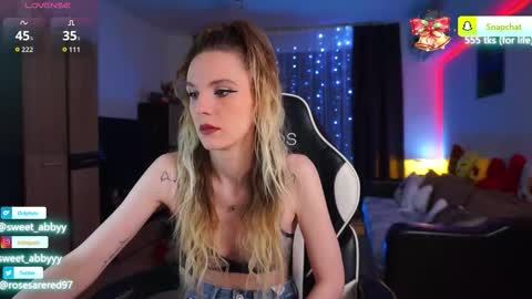 Abbygail online show from December 18, 2025, 8:26 pm