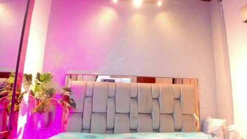 Rose online show from April 3, 2026, 5:05 am