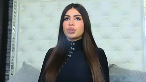 Gabriela online show from May 19, 2026, 4:30 am