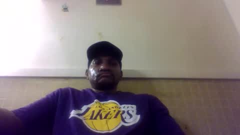 Snapshot of roshun69 chatting on April 21, 2026, 1:18 am Roshun Haynes online show from April 21, 2026, 1:18 am