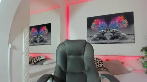 rosi_cooper online show from December 21, 2024, 10:50 am