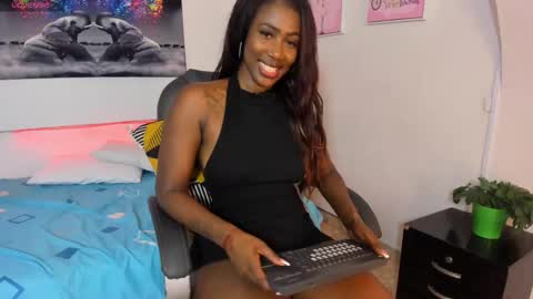 rosi_cooper online show from February 20, 2025, 2:02 pm