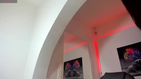 rosi_cooper online show from February 22, 2025, 10:40 am