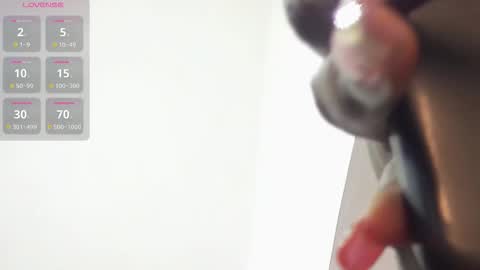 rosi_cooper online show from November 26, 2025, 10:38 am