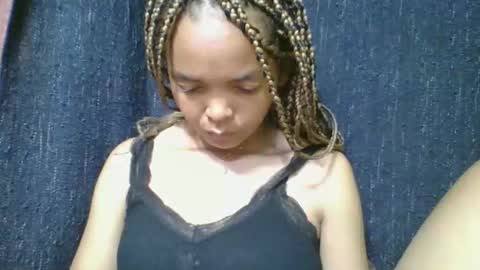 rosia685234 online show from April 30, 2026, 2:51 am