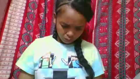 rosia685234 online show from May 13, 2026, 2:31 am