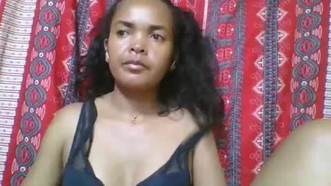 rosia685234 online show from May 16, 2026, 2:16 pm