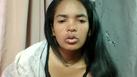 rosia685234 online show from July 2, 2026, 3:23 am