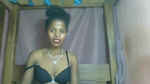 rosia online show from February 28, 2025, 10:17 pm