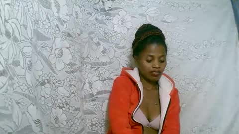 rosia online show from November 10, 2025, 9:08 am