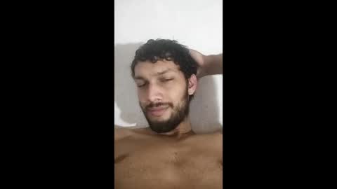 Snapshot of roskof69 chatting on January 3, 2025, 8:32 am Ribuu online show from January 3, 2025, 8:32 am