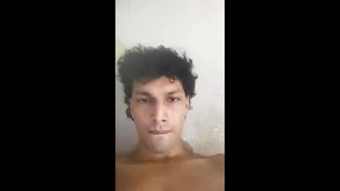 Snapshot of roskof69 chatting on March 6, 2025, 7:43 pm Ribuu online show from March 6, 2025, 7:43 pm