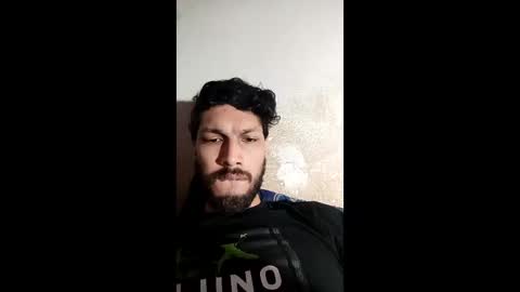 Snapshot of roskof69 chatting on November 6, 2025, 4:13 am Ribuu online show from November 6, 2025, 4:13 am