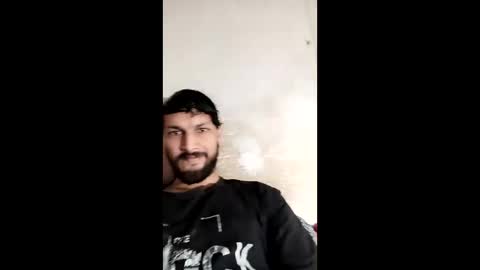 Snapshot of roskof69 chatting on November 13, 2025, 6:29 pm Ribuu online show from November 13, 2025, 6:29 pm