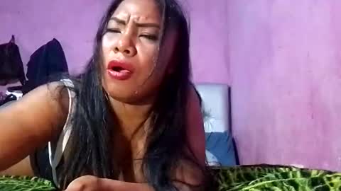 rosmerynavarro online show from December 22, 2024, 3:22 am