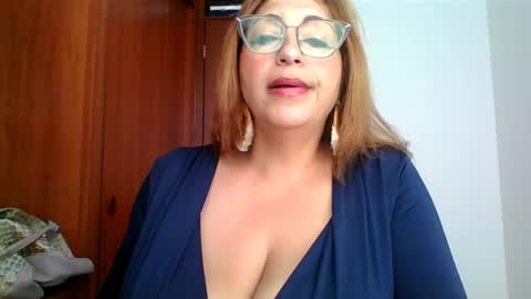 Snapshot of rossanalionheart chatting on April 23, 2026, 12:29 pm Rossana online show from April 23, 2026, 12:29 pm