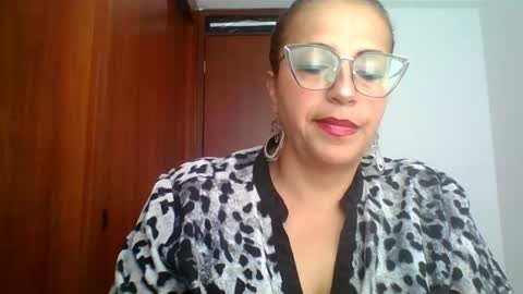 Snapshot of rossanalionheart chatting on April 28, 2026, 12:54 pm Rossana online show from April 28, 2026, 12:54 pm