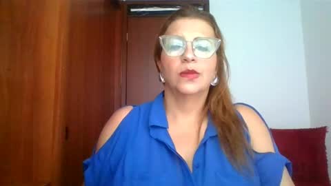 Snapshot of rossanalionheart chatting on May 4, 2026, 12:23 pm Rossana online show from May 4, 2026, 12:23 pm