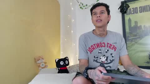 Snapshot of rosse_dredd chatting on April 28, 2026, 4:56 pm Anal for the first time 40000tks online show from April 28, 2026, 4:56 pm