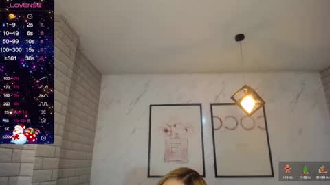 rosse jeane v online show from December 24, 2024, 1:28 pm