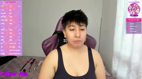 ROSSE DEMOND  online show from June 9, 2026, 10:21 pm