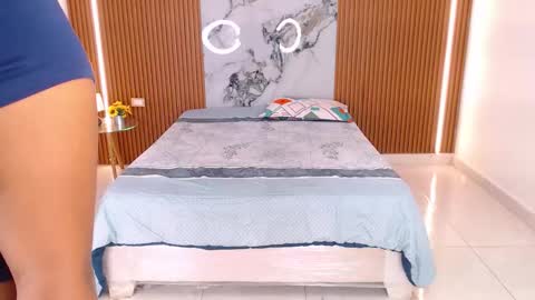 Snapshot of rosselyn_ chatting on February 21, 2026, 11:55 am Rossi Hill online show from February 21, 2026, 11:55 am