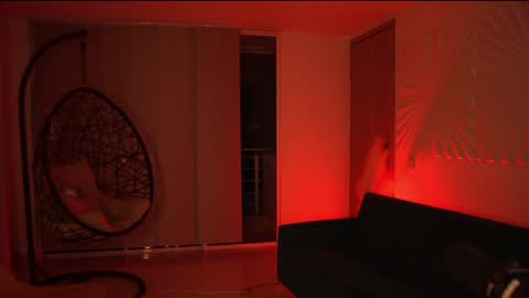 Snapshot of rosseyquiin chatting on February 8, 2025, 2:04 am Rossey online show from February 8, 2025, 2:04 am