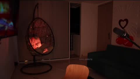 Snapshot of rosseyquiin chatting on February 24, 2025, 4:38 am Rossey online show from February 24, 2025, 4:38 am