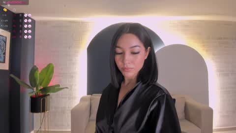 Rossie Rhoades online show from February 9, 2025, 12:19 pm